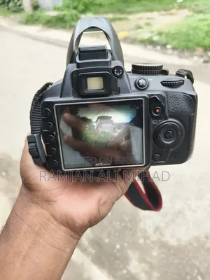 Urgent Nikon Dx D3100 for sale