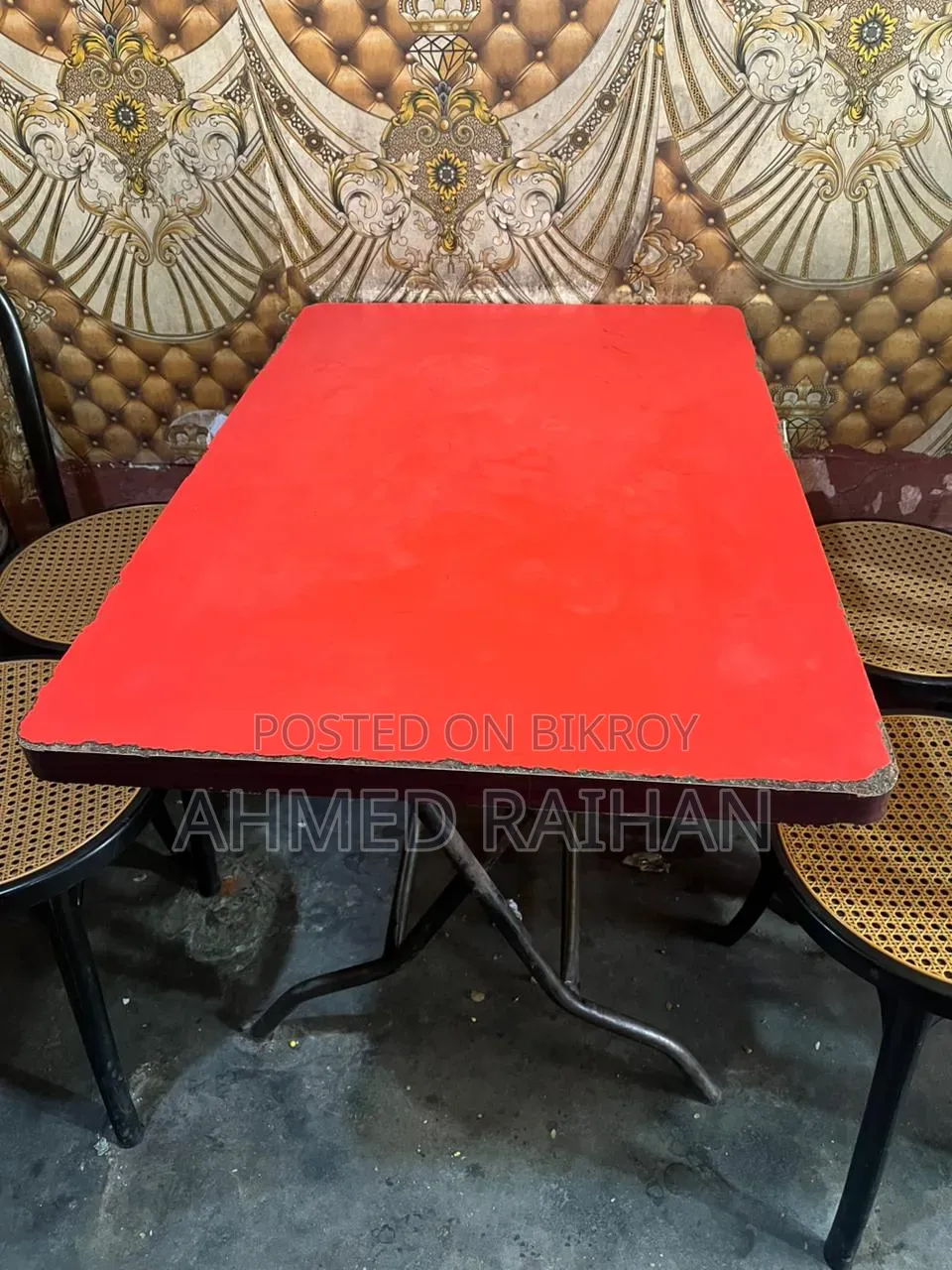 Urgent Sale, Closing Down Hotel