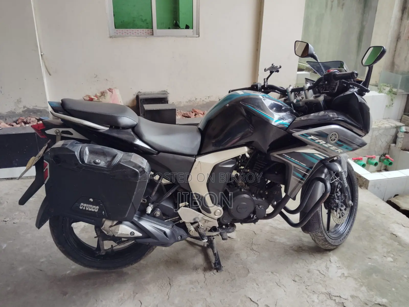 Yamaha 2019 Black