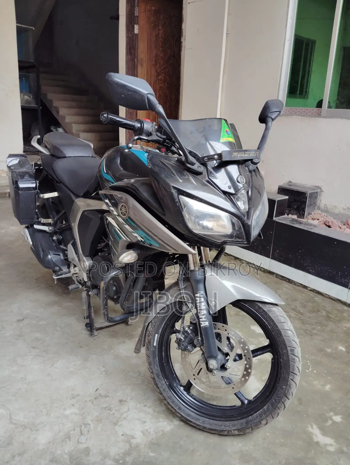 Yamaha 2019 Black