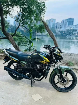Yamaha 2023 Black