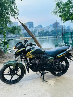 Yamaha 2023 Black