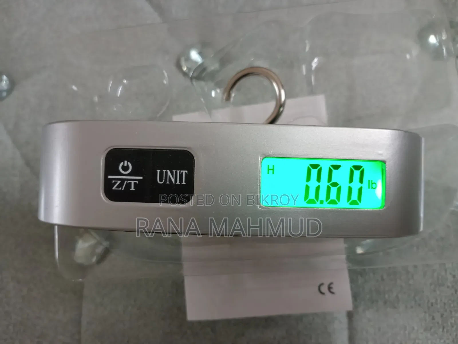 Electronic Luggage Scale and Room Temperature Gadget