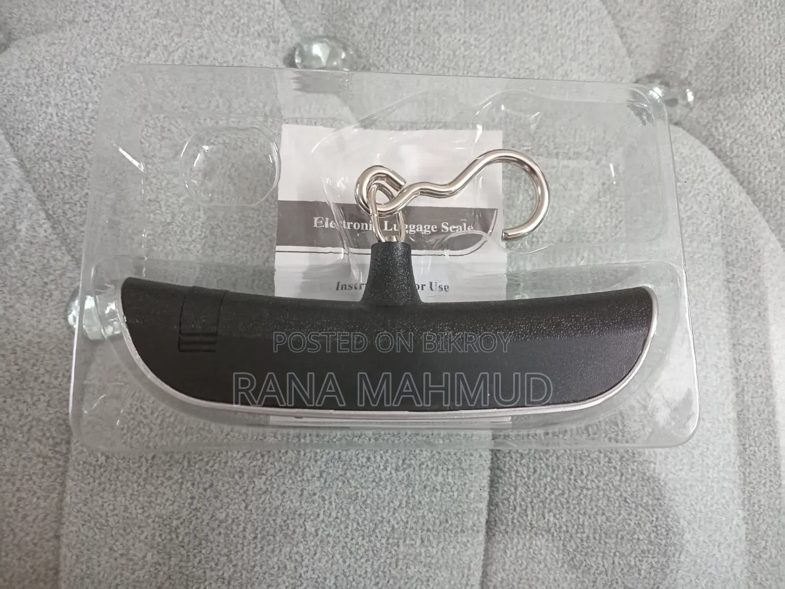 Electronic Luggage Scale and Room Temperature Gadget