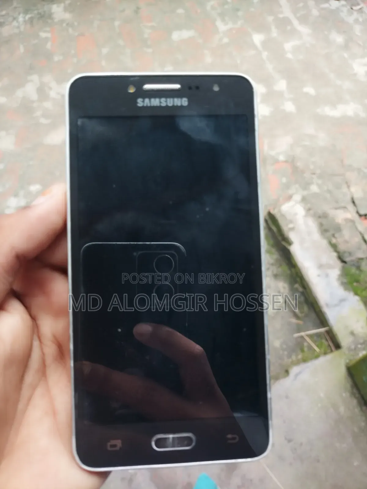 Samsung Galaxy J2 8 GB Black