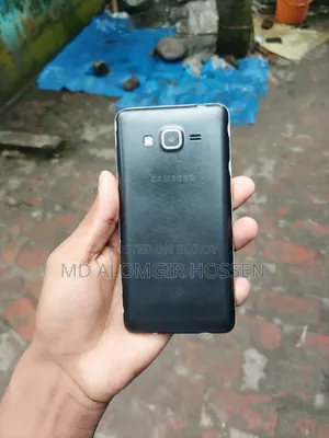 Samsung Galaxy J2 8 GB Black