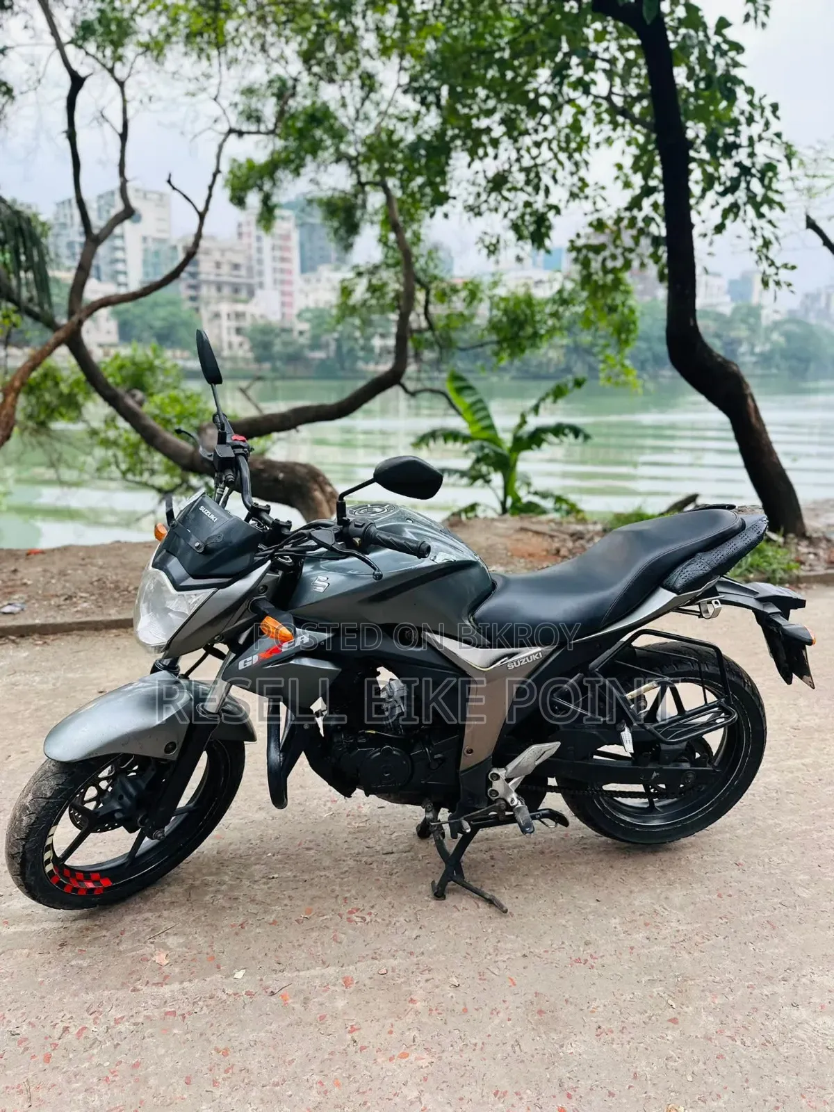 Suzuki Gixxer Monotone 2015 Gray