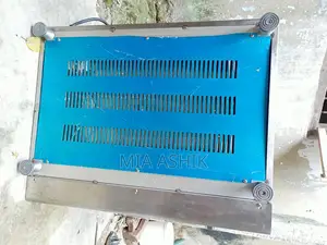 Yt4 ( Electric Soup Bain-Marie )