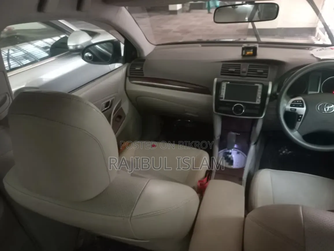 Toyota Premio 1.5 FWD 2011 Maroon