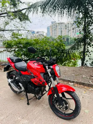 Suzuki 2022 Red