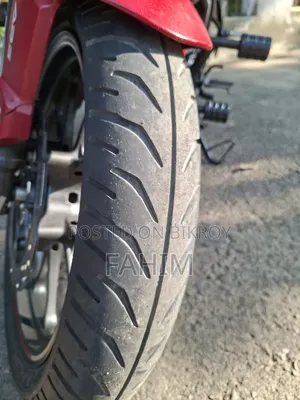 Honda Hornet 2025 Red
