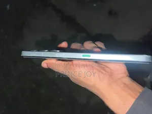 New Infinix Hot 60i 128 GB Silver