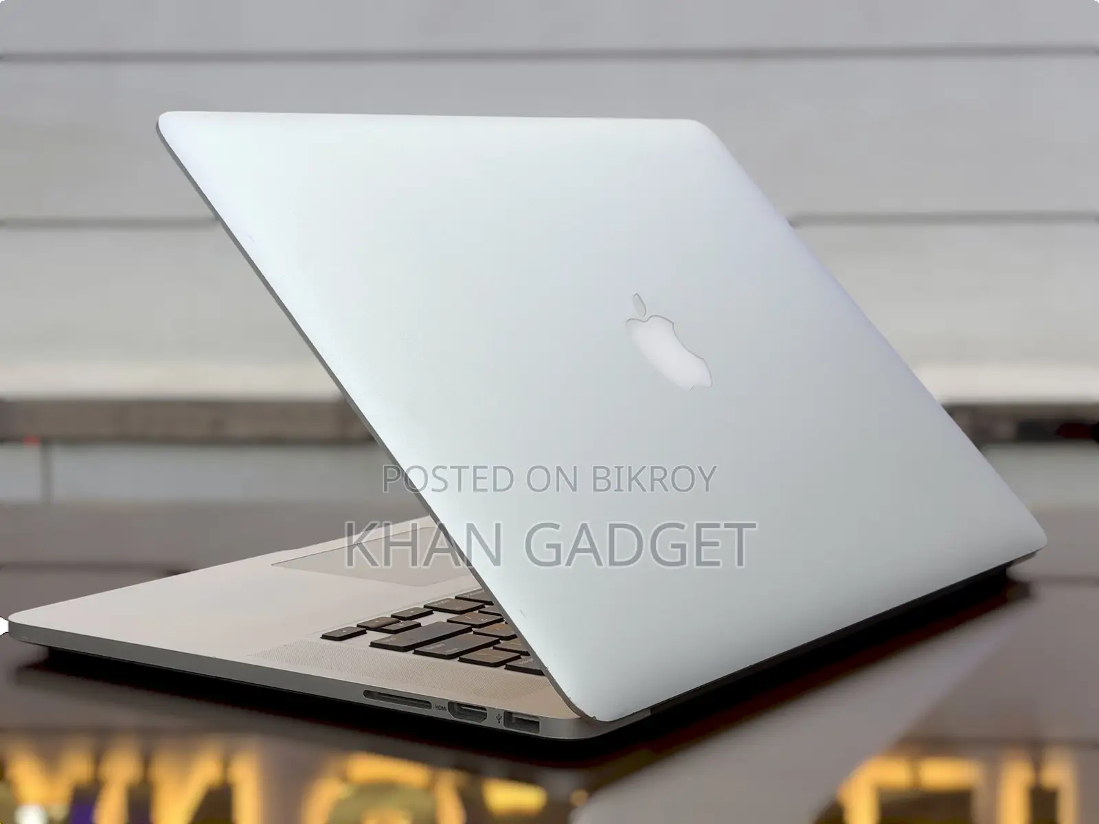 Laptop Apple MacBook Pro 16GB Intel Core I7 SSD 256GB