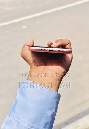 Apple iPhone XR 64 GB Red