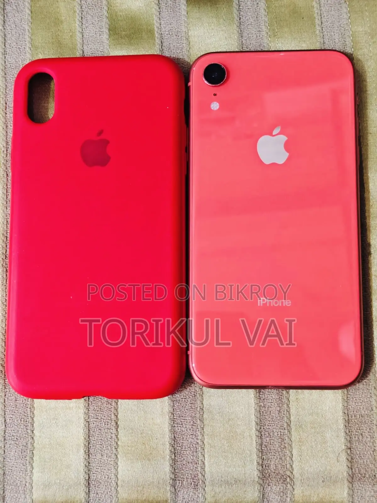 Apple iPhone XR 64 GB Red