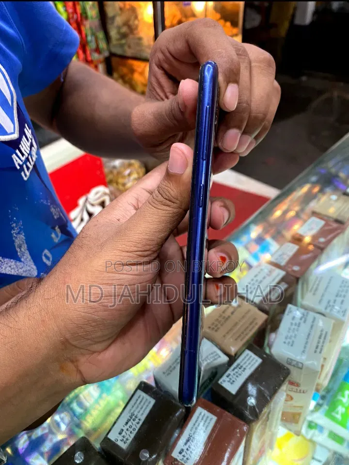 Samsung Galaxy M10 32 GB Blue