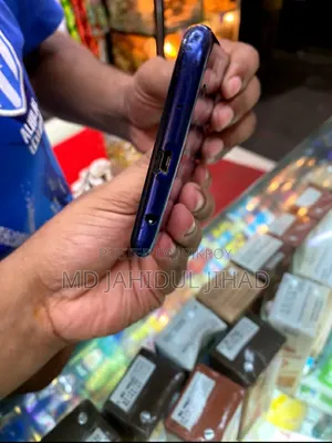 Samsung Galaxy M10 32 GB Blue