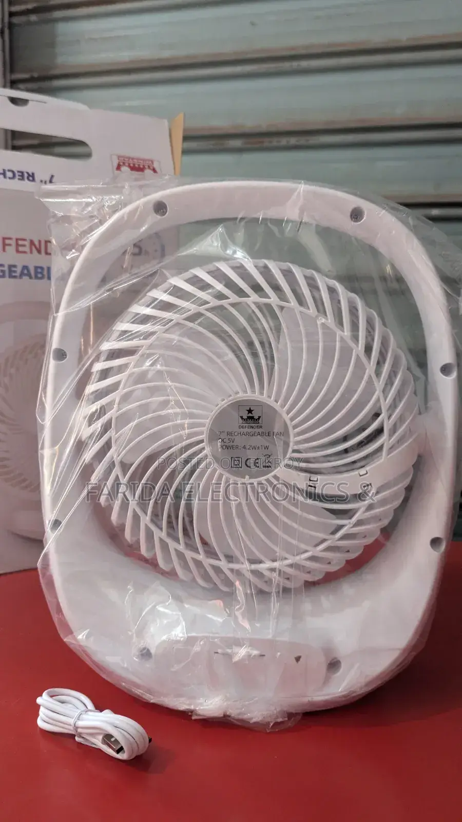 Defender 7" Rechargeable Fan With Light
