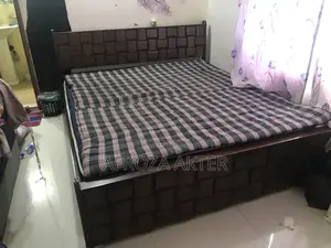 Oak Wood Bed