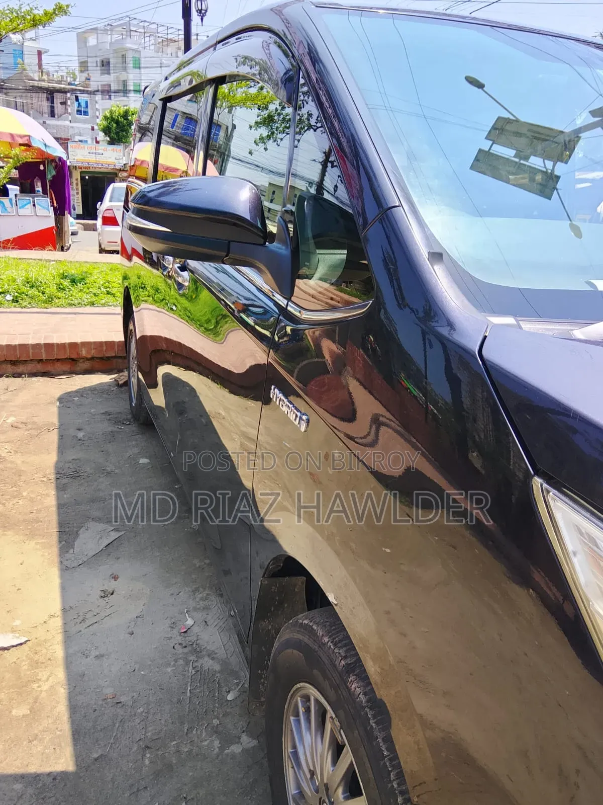 Toyota Esquire 1.8 FWD Hybrid (7 Seater) 2015 Matt Black