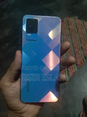 Vivo Y73s 128 GB Blue