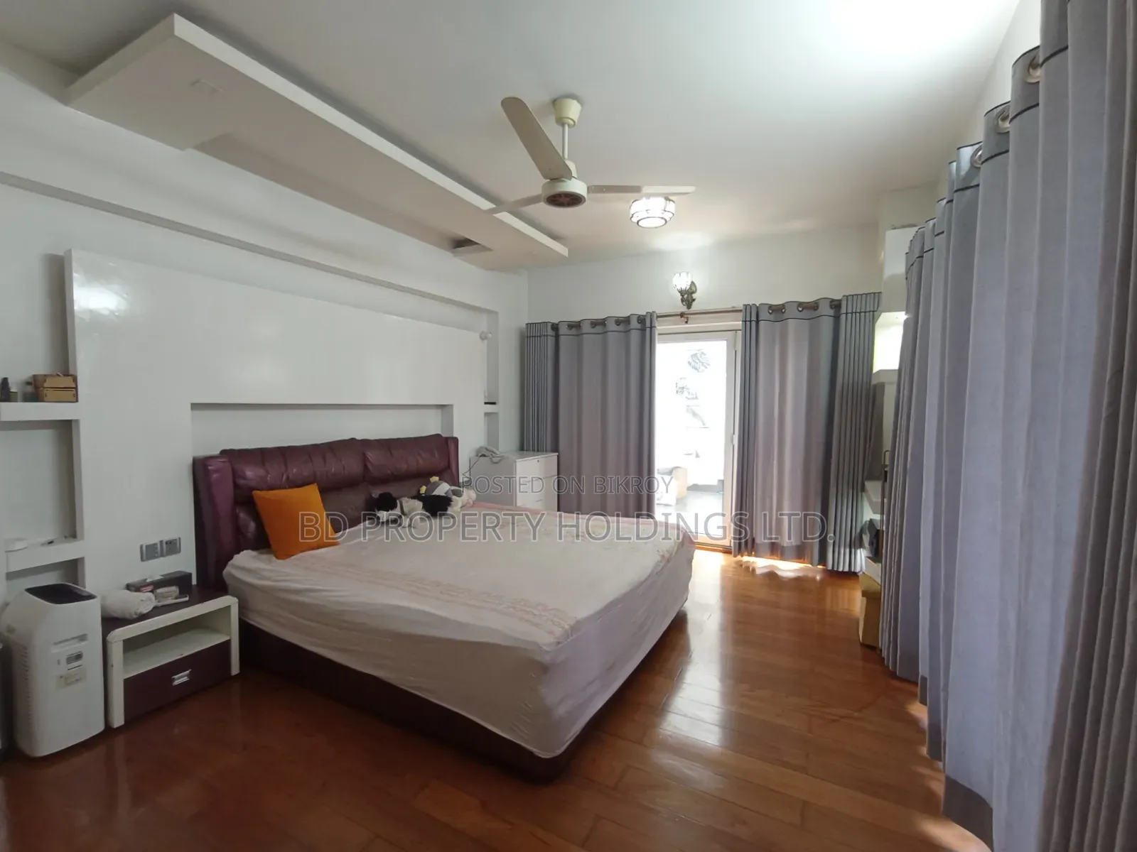 Furnished 5bdrm Duplex for rent