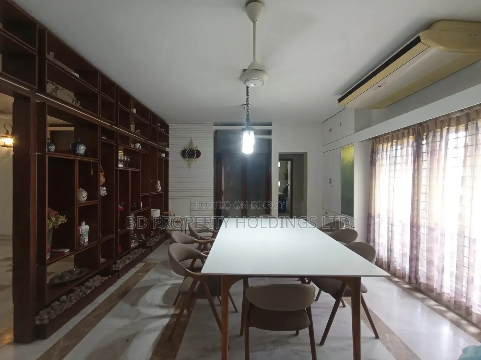 Furnished 5bdrm Duplex for rent