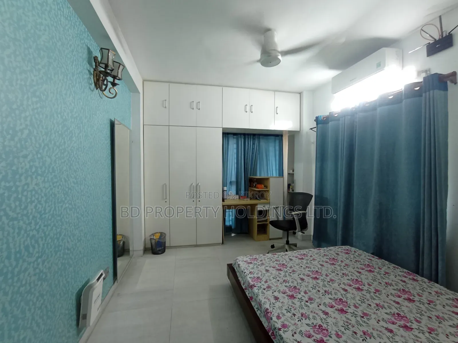 Furnished 5bdrm Duplex for rent