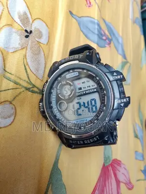 ৬ মাস ব্যবহার করা হয়েছে