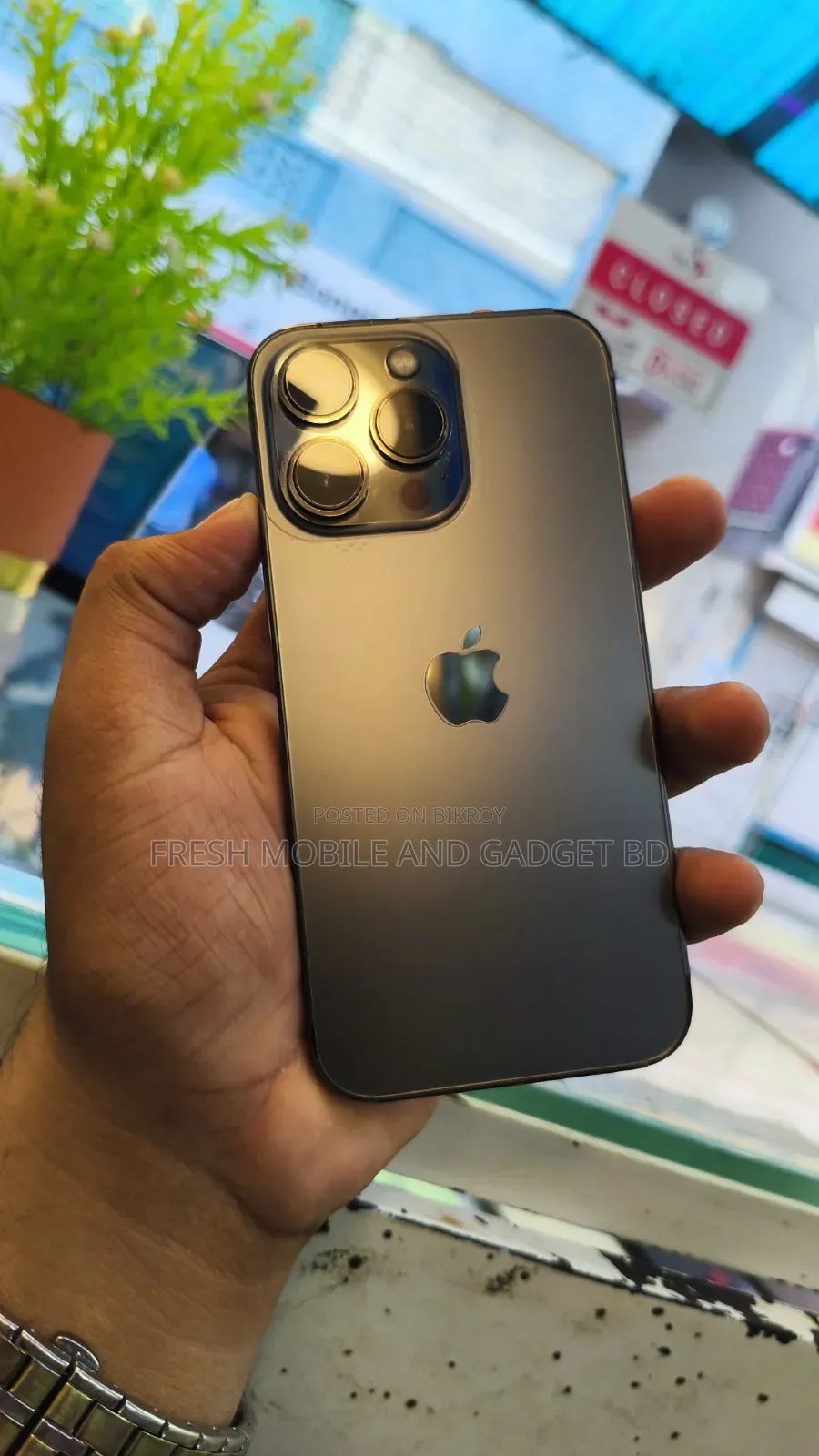 অ্যাপল আইফোন ১৩ প্রো ২৫৬ জিবি ব্ল্যাক