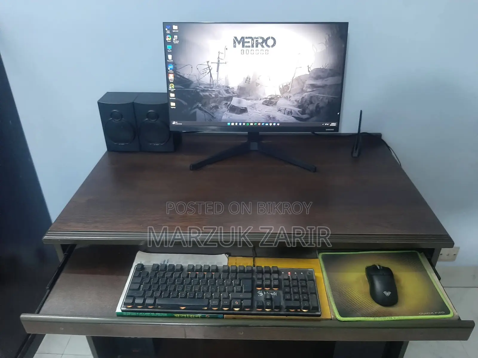 Customized Computer Table for Sale