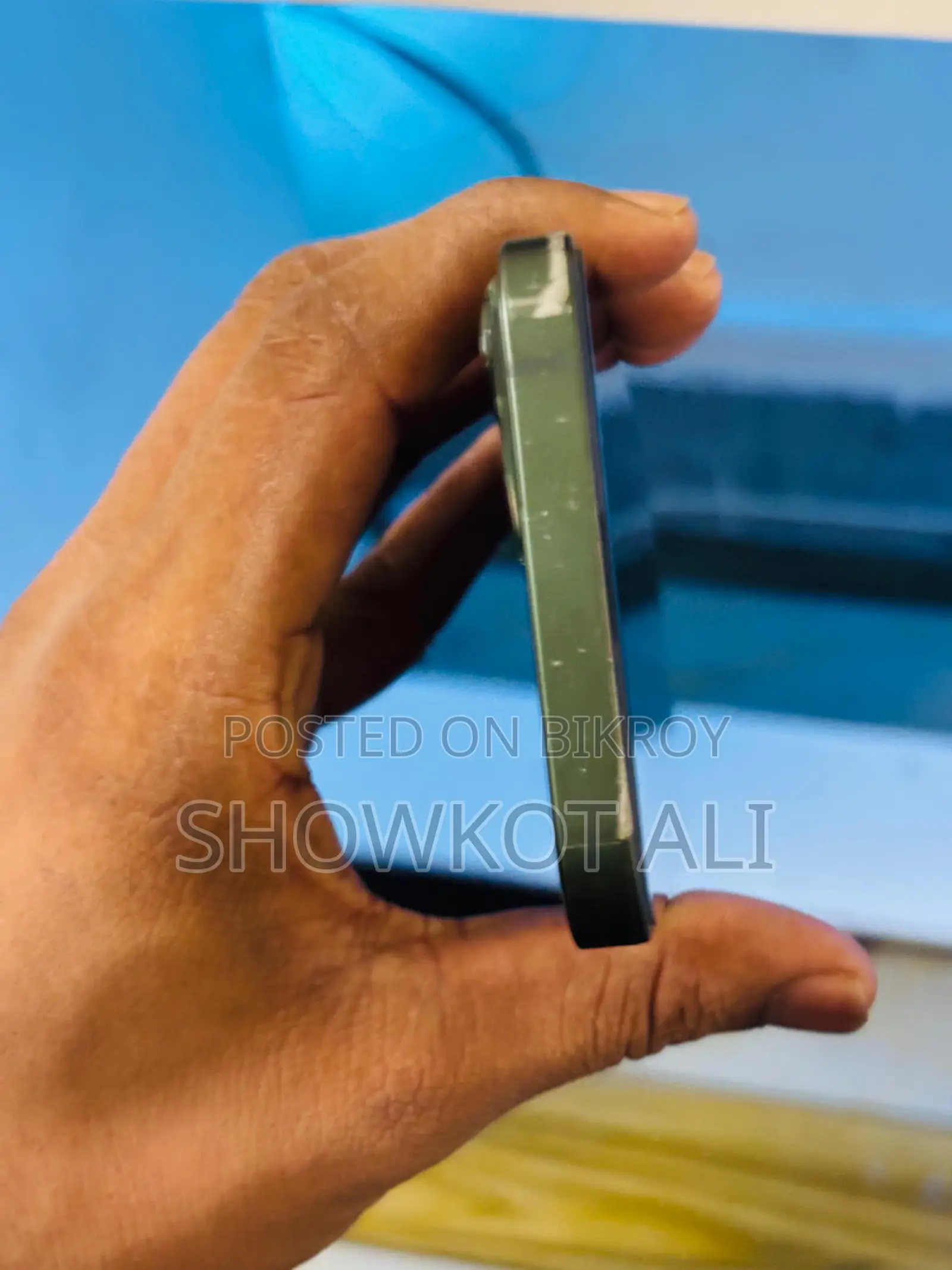 Apple iPhone 13 128 GB Green