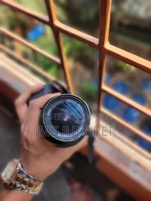 Nikon D3200s With 18-55mm Kit Lens