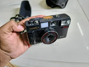 Yashica Mf-2 Super Dx 35mm Film Camera