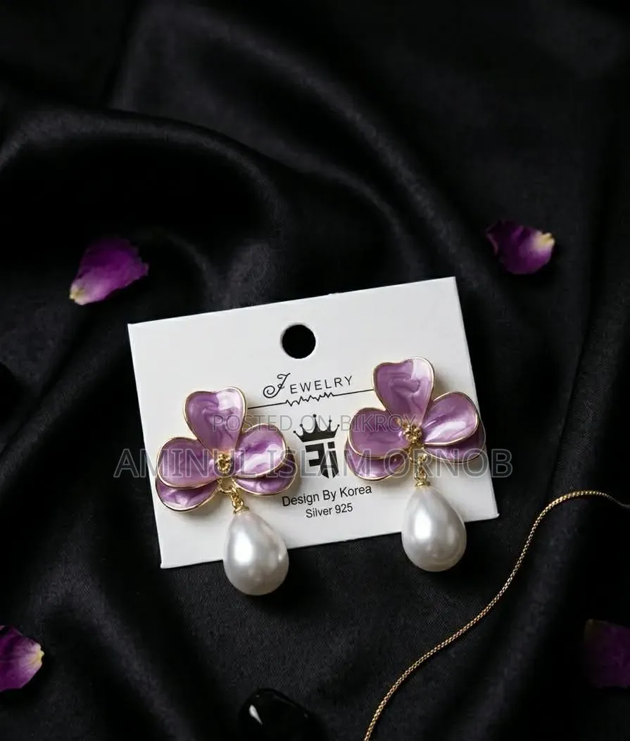 Ladies Beautiful Earrings