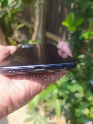 Vivo Y21 64 GB Blue