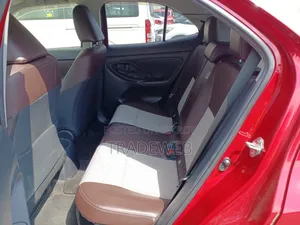 Toyota Yaris Cross 2021 Red