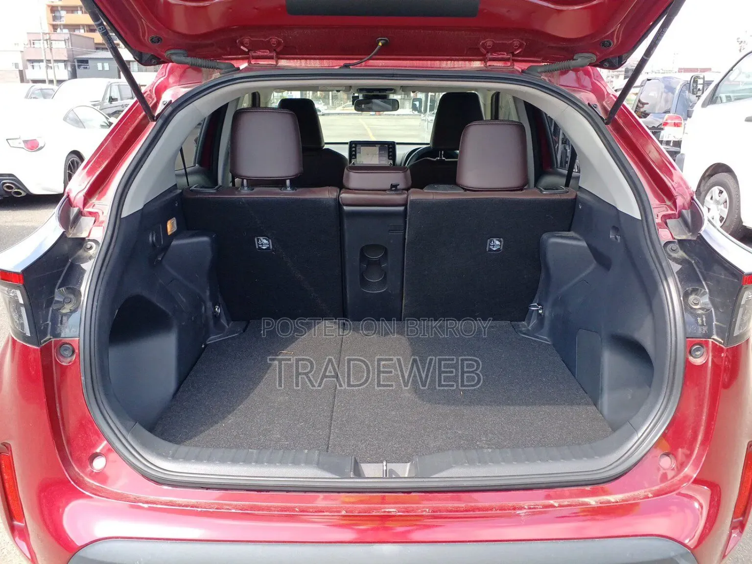 Toyota Yaris Cross 2021 Red