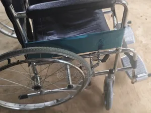 হুইল চেয়ার