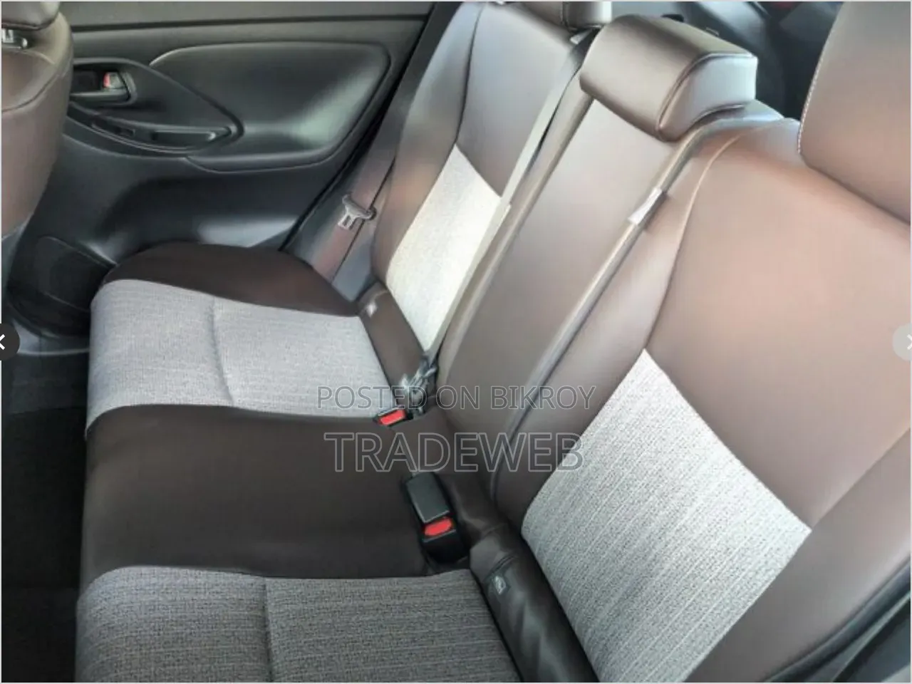 Toyota Yaris Cross 2021 Red