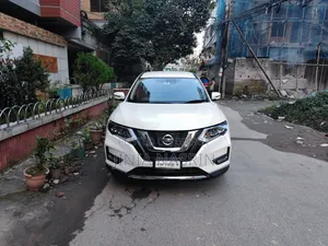 Nissan X-Trail 2.0 Hybrid AWD 2017 Pearl