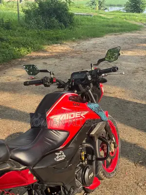 TVS Raider 125 2022 Red