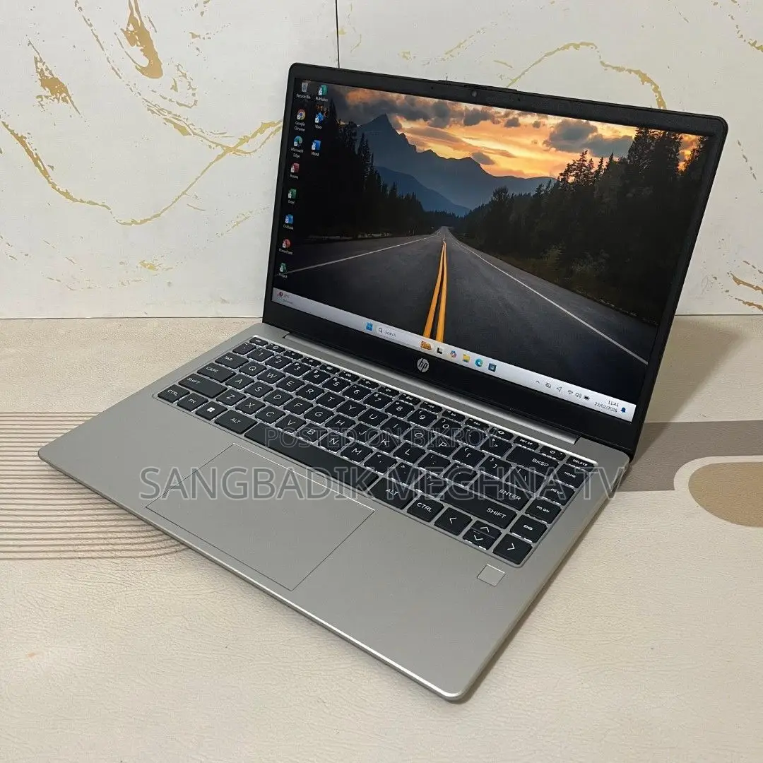 Laptop HP 3GB Intel SSD 256GB