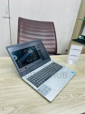Laptop Dell Inspiron 15 8GB Intel Core I3 SSD 256GB