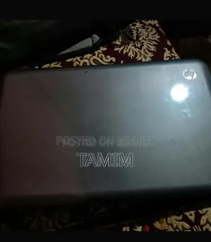 Laptop HP Pavilion 10 2GB Intel Core i3 HDD 128GB