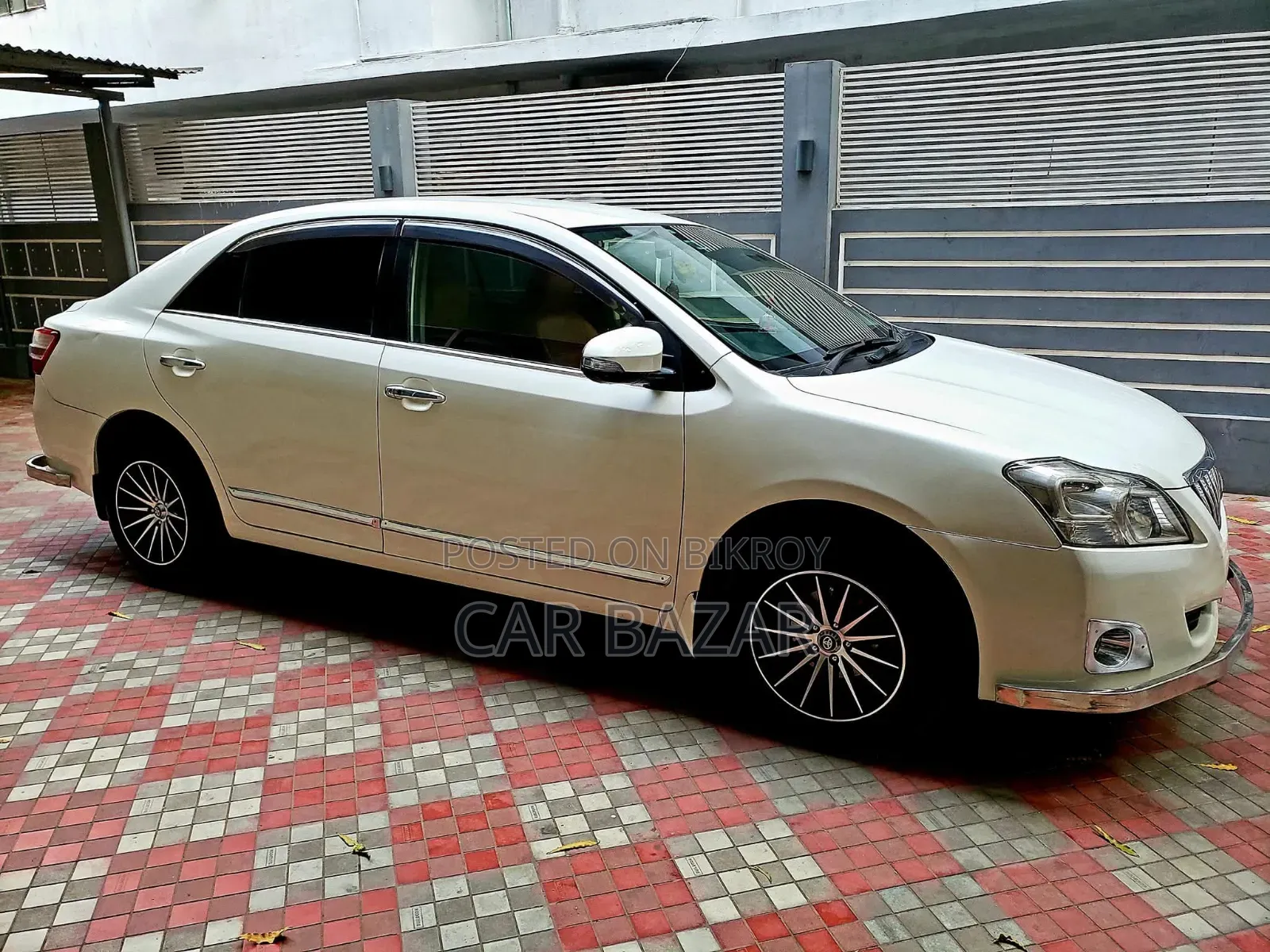 Toyota Premio 1.5 FWD 2013 Pearl
