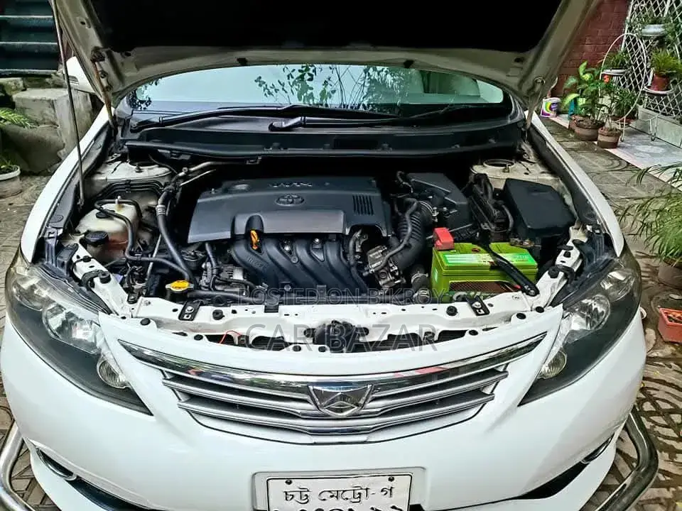 টয়োটা অ্যালিয়ন ২০১২ সাদা