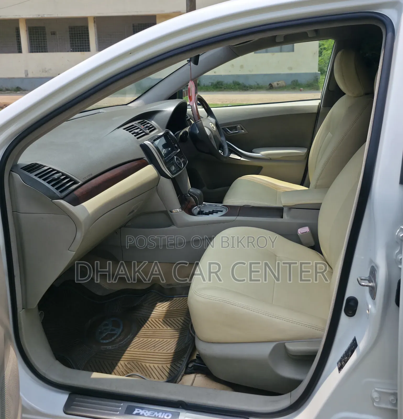 Toyota Premio 1.5 FWD 2010 Pearl