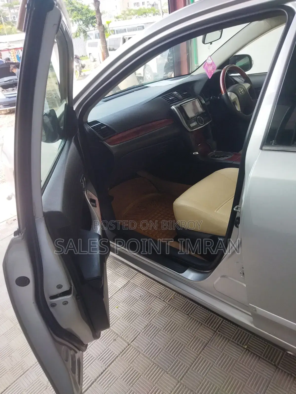 Toyota Premio 1.5 FWD 2010 Silver