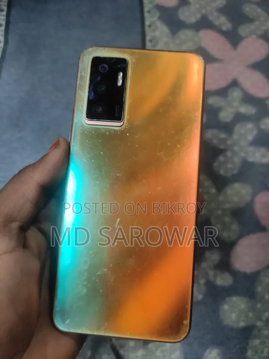 Vivo V23 128 GB Gold